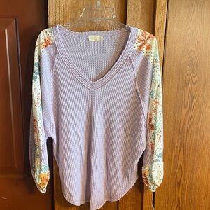 Lavender Waffle-Knit V-Neck Top with Floral Raglan Sleeves
